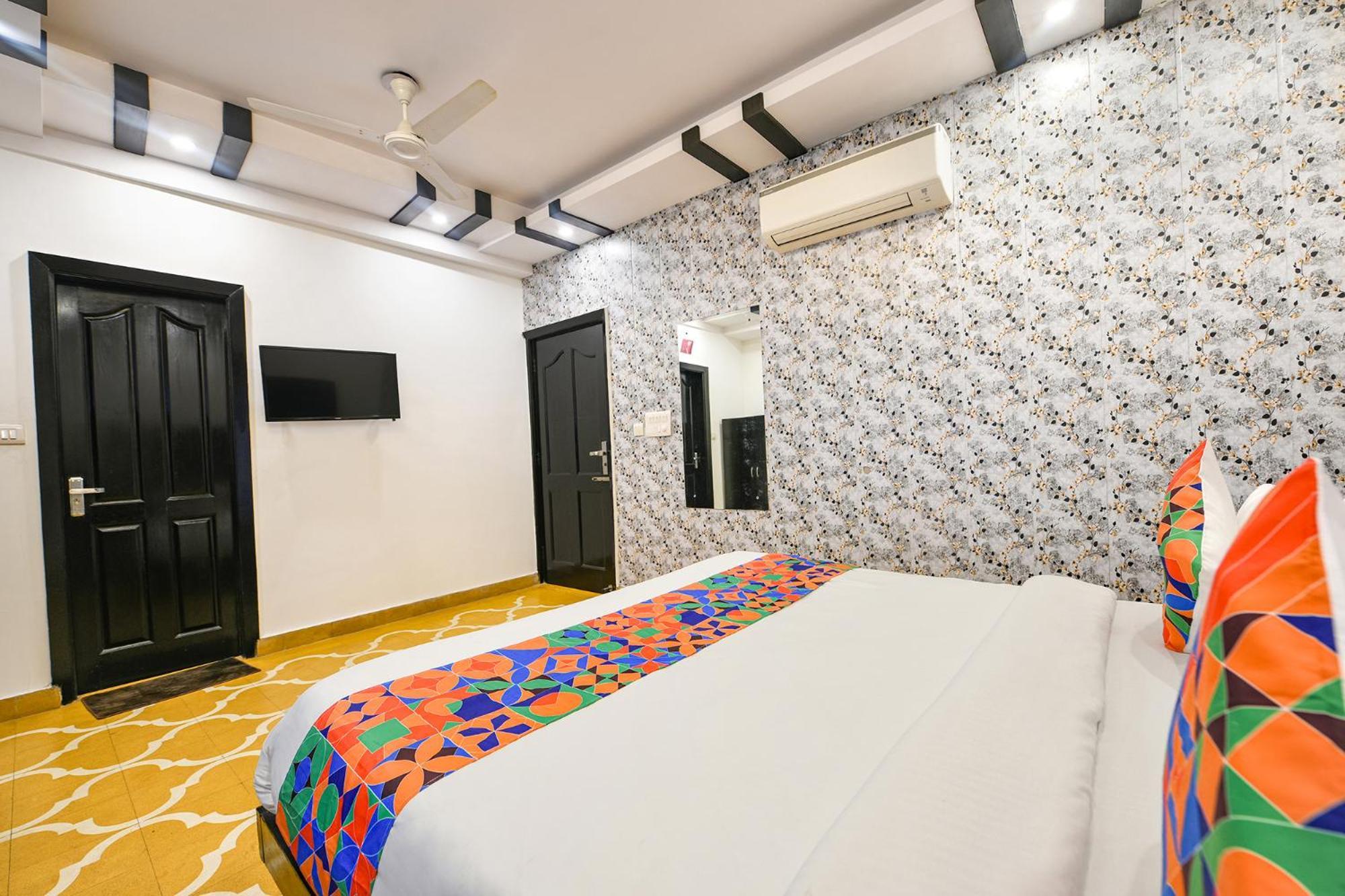 Hotel Fabhotel The Heritage New Delhi
